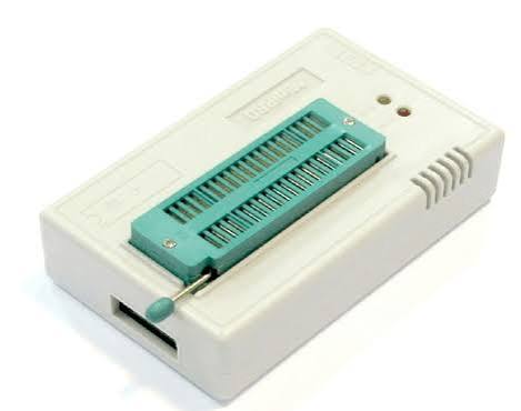 IC Programmer Green and White